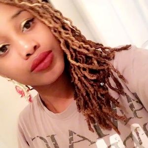 Meet your Posher, Breanna